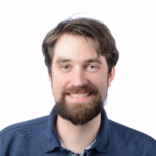 Max Hafniar (sur Discord : MaxHafniar#5253)